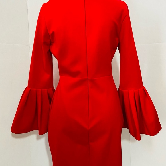 Lulu's Red Long Sleeve Dress with Flared Cuffs size Large Perfect for Valentines - Picture 4 of 16
